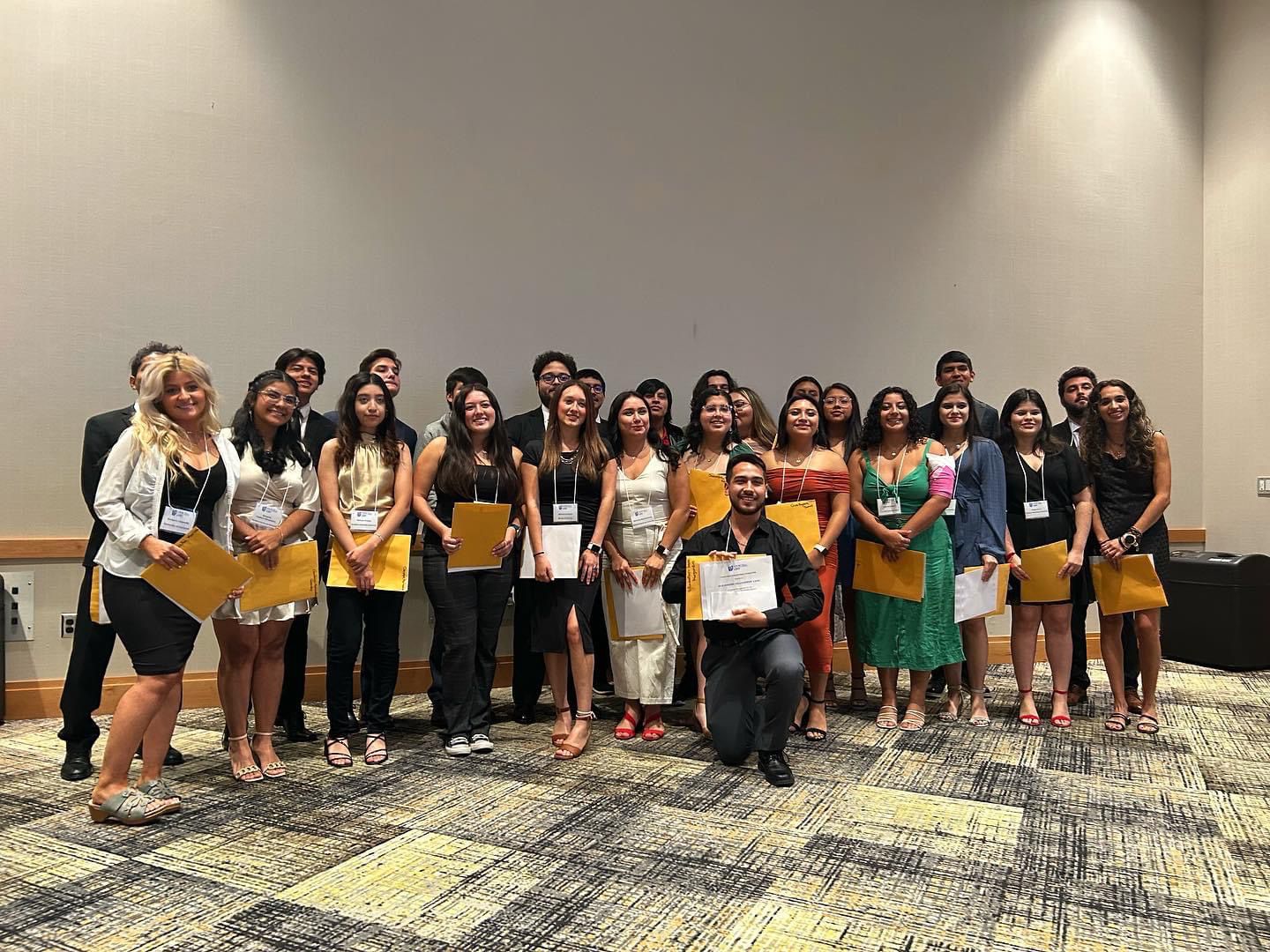 LULAC Ohio Educational Foundation (LULAC-OEF) becas 2023