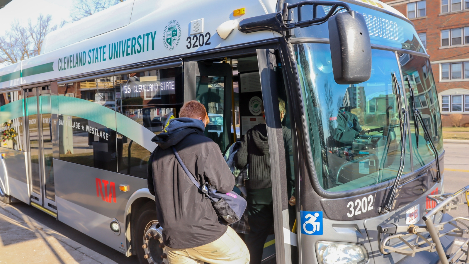 Cómo usar el autobus público en Cleveland