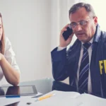 Guía para denunciar un crimen de odio al FBI