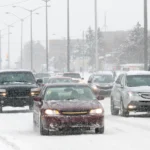 ¿Muy frío para conducir? Conoce cuándo es recomendable no usar el coche en invierno