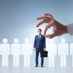 Debes reclutar trabajadores americanos antes de contratar H1-B